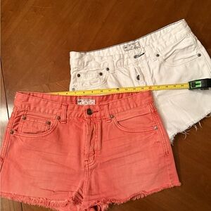 Free People women’s Denim Jean mid rise button fly Shorts 2 pairs size 29